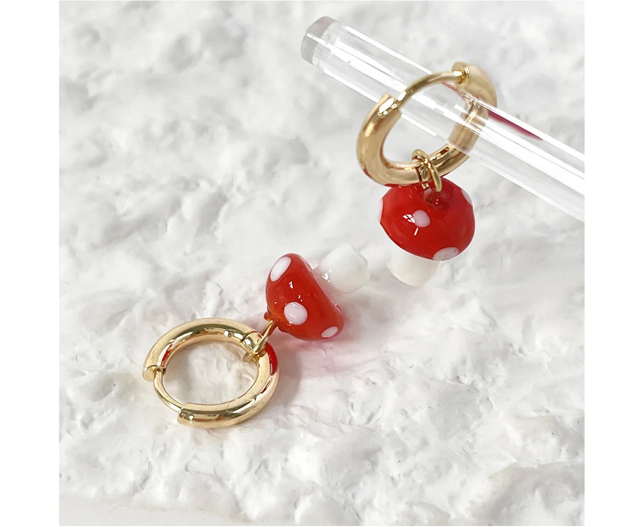 1 Pair Women Earrings Smooth Surface Decorative Anti-Deformed Sweet Vivid Mushroom Shape Huggie Earrings Women Ear Accessories - Red