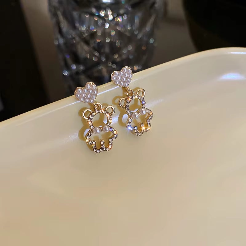 2024 New Pearl Rhinestone Bear Love Earrings Female Exquisite Small Earrings Korea Simple Cute Earrings Female Party Jewelry