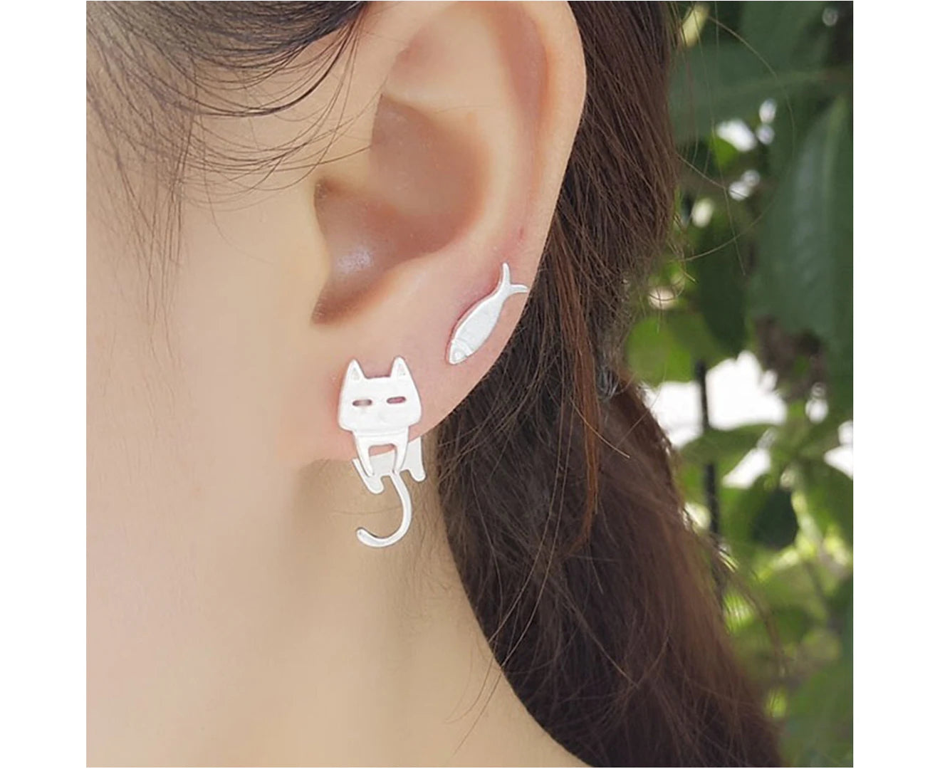 1 Pair Ear Studs Fish Shape Exquisite Jewelry All Match Lightweight Cute Stud Earrings for Dating - White