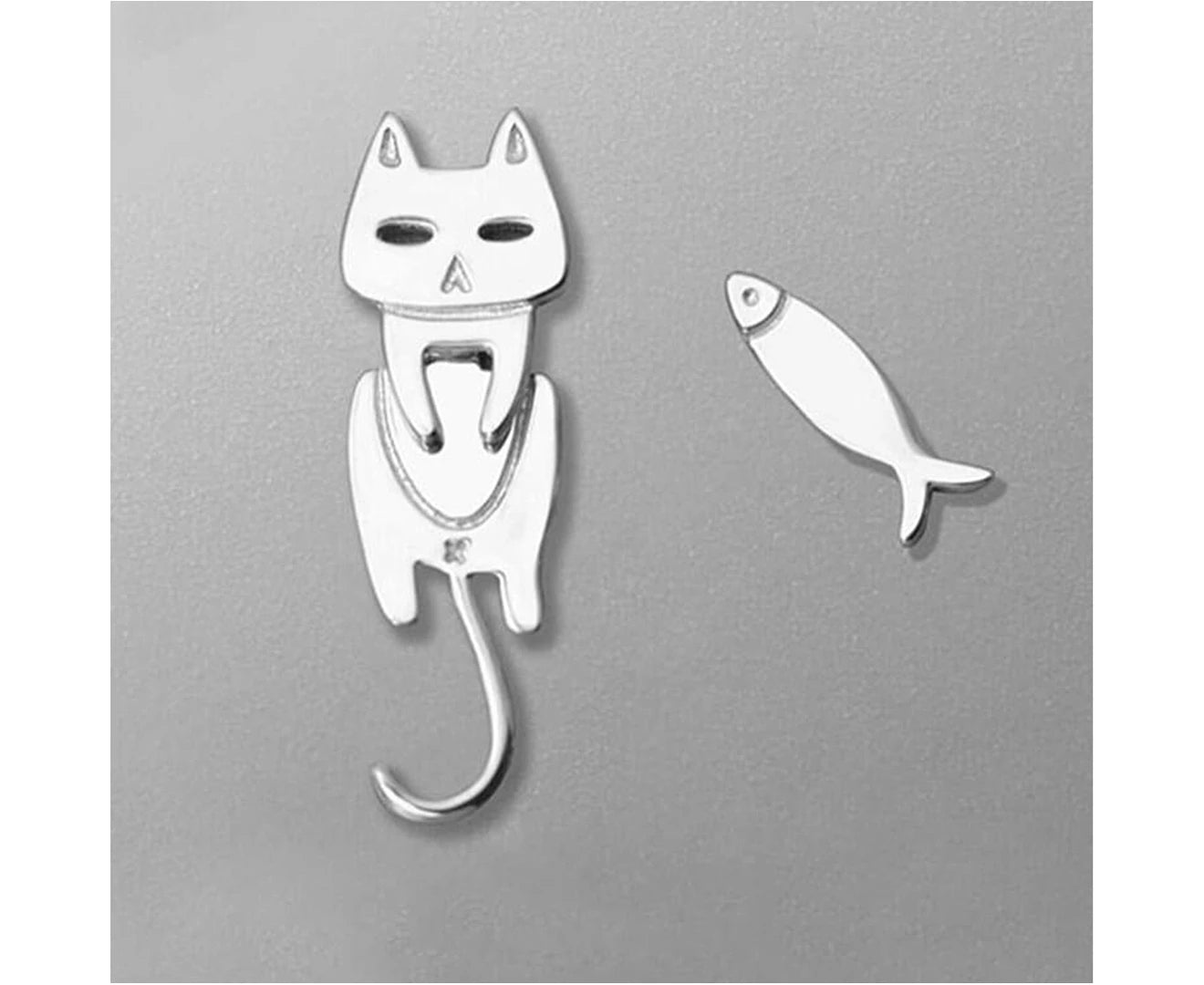 1 Pair Ear Studs Fish Shape Exquisite Jewelry All Match Lightweight Cute Stud Earrings for Dating - White